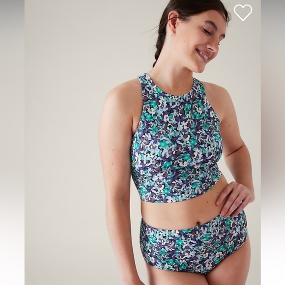 💙 Athleta Conscious Crop Bikini Top A-C // Elysian Floral Green - Picture 1 of 4